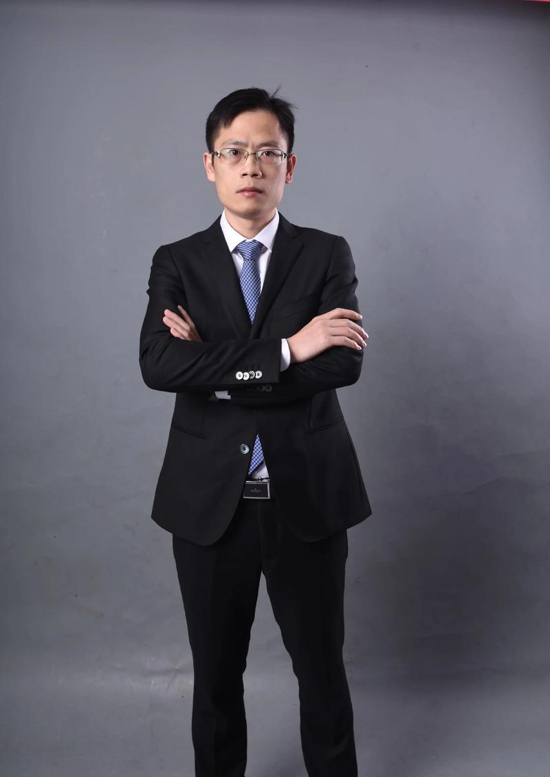 刘勉洪 创始人 & 执行董事
